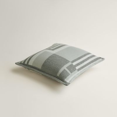 クッション - ホーム テキスタイル | エルメス | Hermès - エルメス